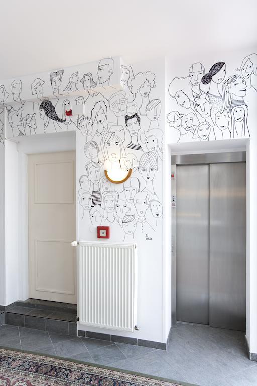 Eurowings Hotel Прага Екстериор снимка